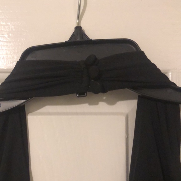 Maggie London Petites 4P cocktail dress - black with shimmery light gold sash. - Picture 3 of 4